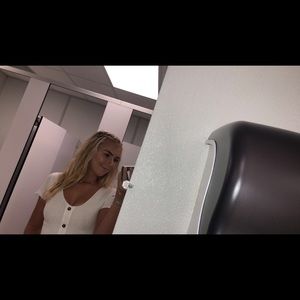 Meet your Posher, Suzie